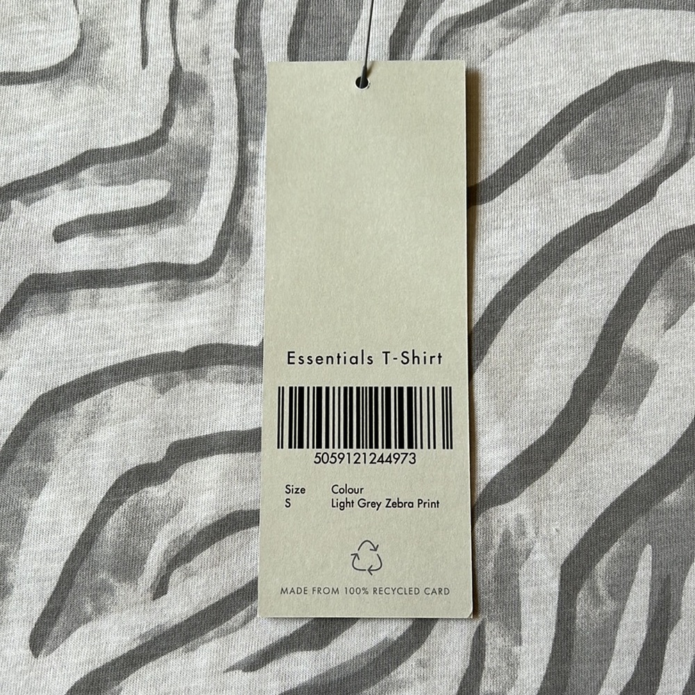 Sweaty Betty Essential T-Shirt - Picture 11 of 12